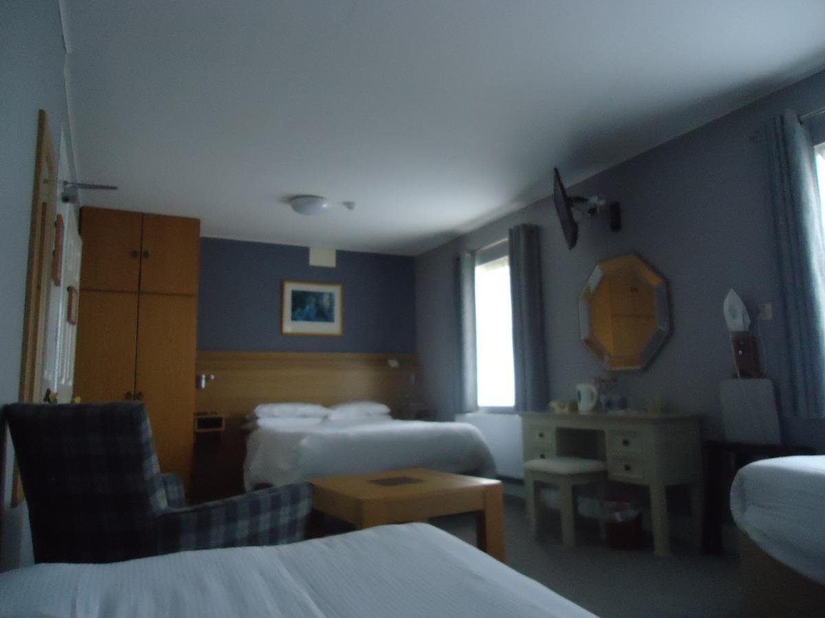 Templemore Arms Hotel Esterno foto
