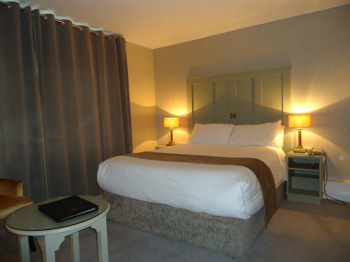 Templemore Arms Hotel Esterno foto